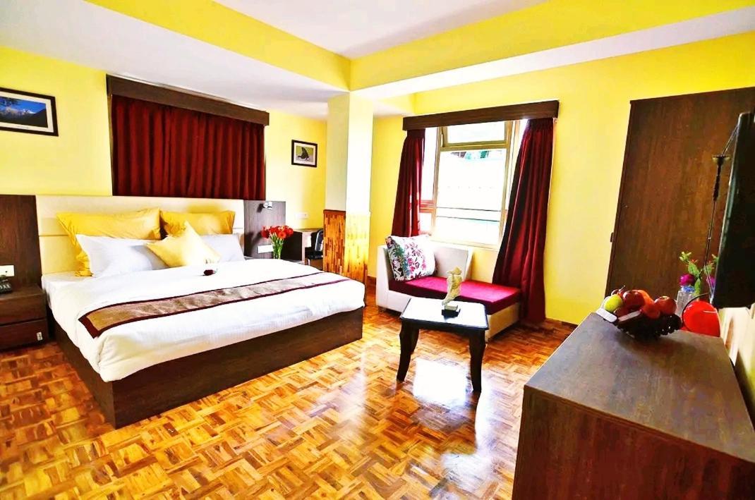 Hotel Powring Gangtok Exteriör bild