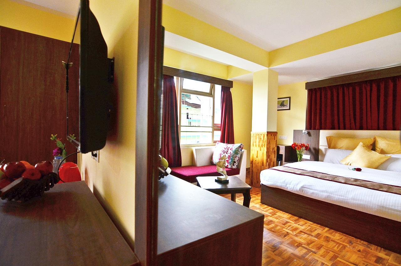 Hotel Powring Gangtok Exteriör bild