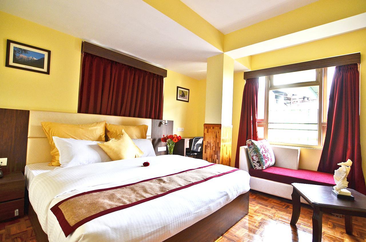 Hotel Powring Gangtok Exteriör bild